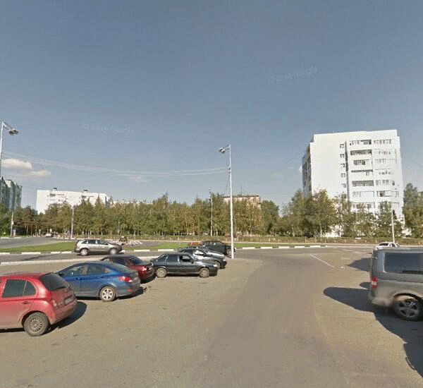 Банкомат Сбербанка России по адресу ул. Республики,  д. 85