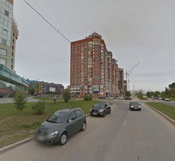 Банкомат Ханты-Мансийского Банка по адресу улица Университетская 5