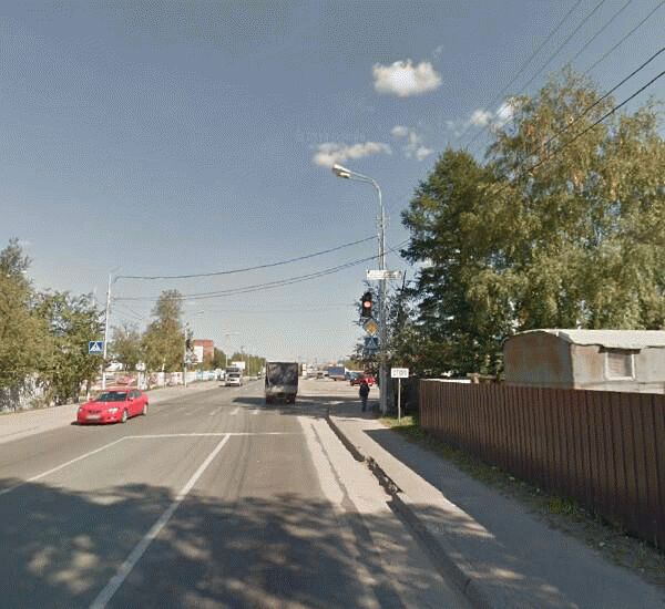 Банкомат Ханты-Мансийского Банка по адресу улица Щепеткина 48