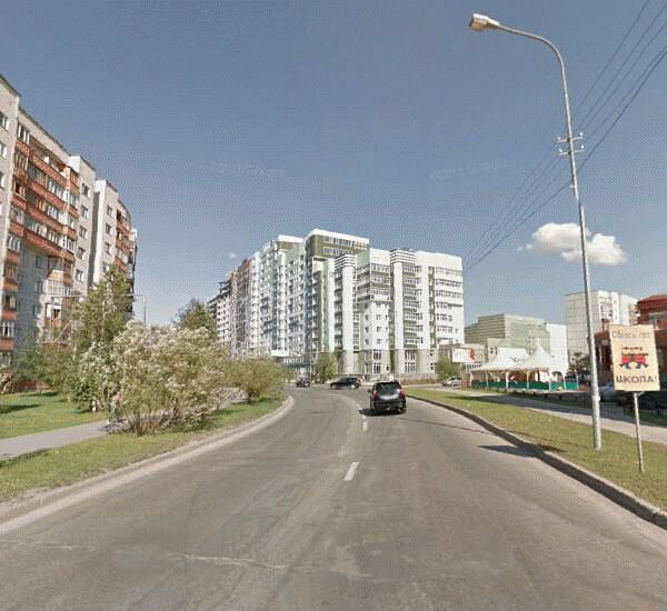 Банкомат Ханты-Мансийского Банка по адресу улица Чехова 10/3