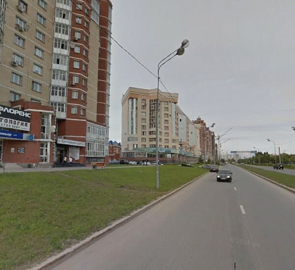 Банкомат Сургутнефтегазбанка по адресу улица Университетская 3